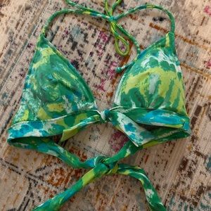 Victoria’s Secret bathing suit top